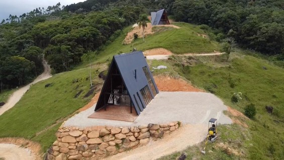 Por que as telhas termoacsticas da Termovale so ideais para chals?